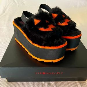 Strangecvlt Lilly Jackolantern Platform Slippers